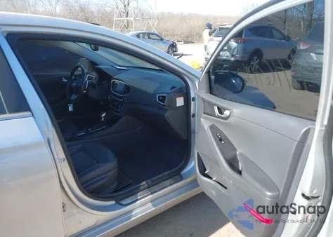 2019 Hyundai Ioniq Hybrid Limited из США, поврежденный, VIN KMHC05LC2KU110488